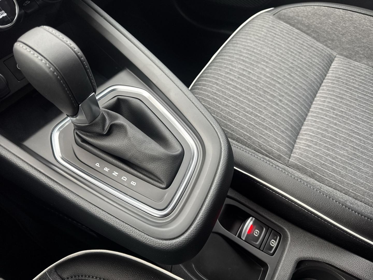 Mitsubishi Colt Hybrid