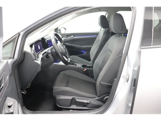 Volkswagen Golf 1.5 TSI Golf VIII