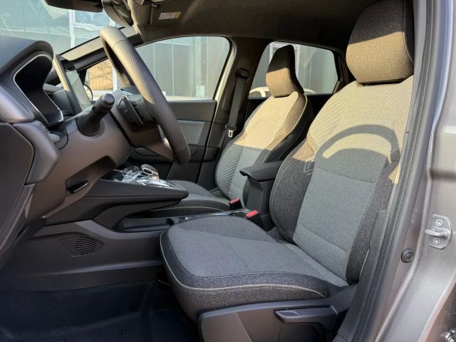 Renault Captur EDC Hybrid Techno