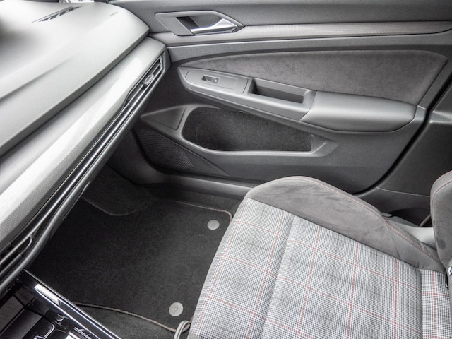 Volkswagen Golf 2.0 TSI DSG GTI