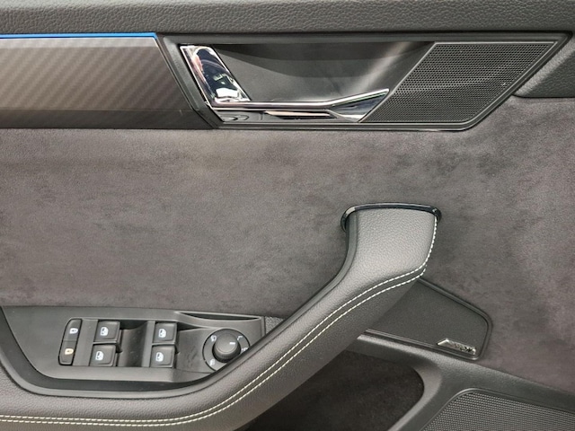 Skoda Superb Combi Sportline iV