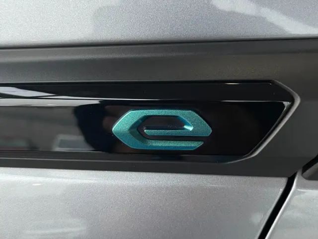 Peugeot E-2008 GT-Line