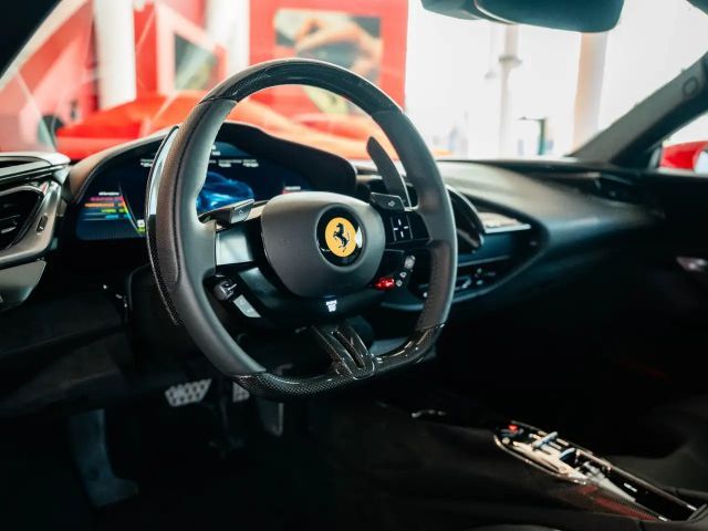 Ferrari SF90 Stradale