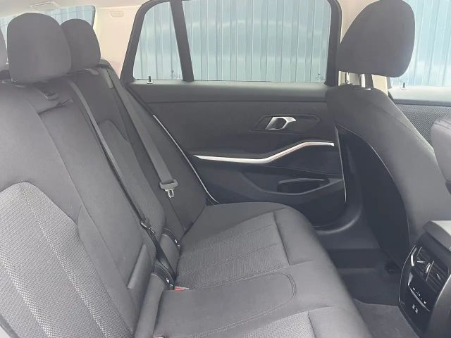 BMW 318 318i Touring