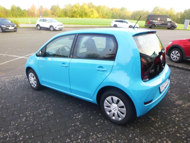 Volkswagen up! Move Move up!