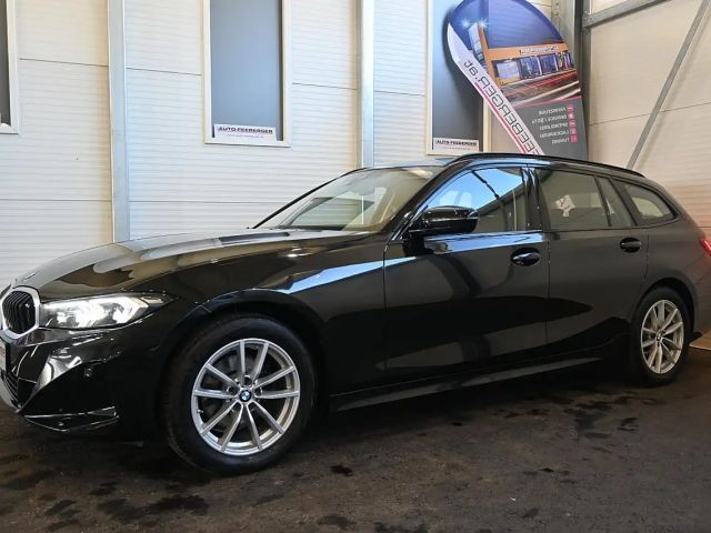 BMW 320 320d Touring xDrive