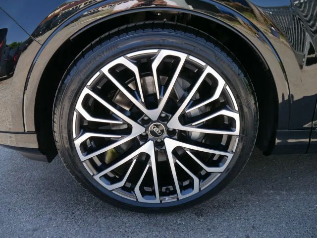 Audi Q7 50 TDI S-Line