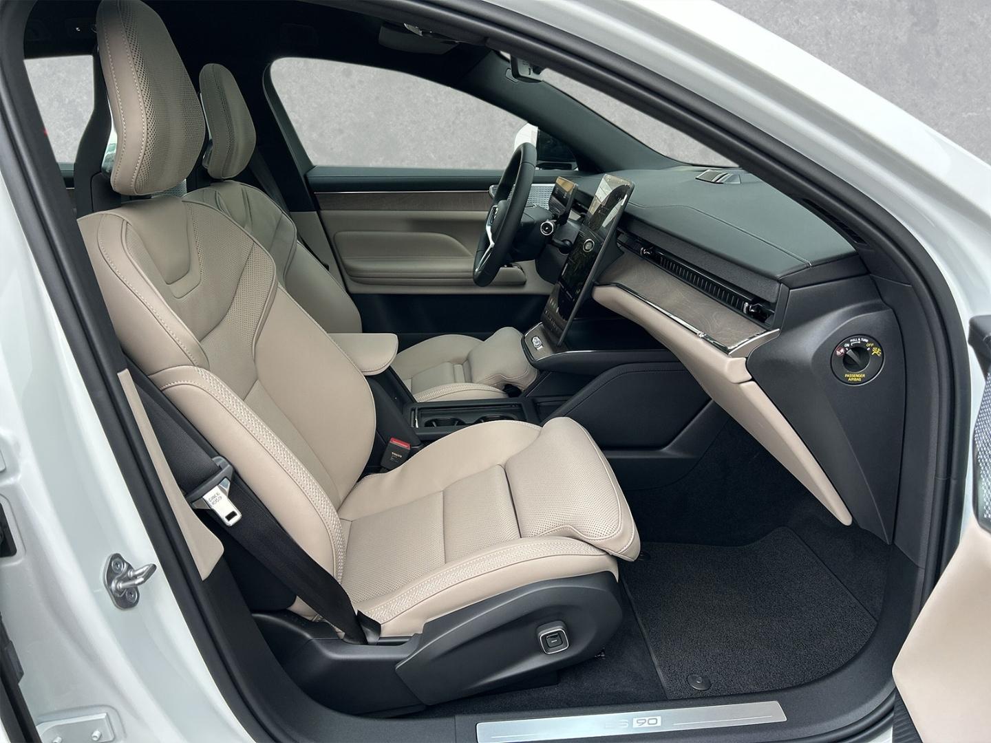 Volvo ES90 Extended range Single motor Ultra