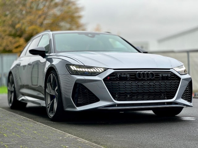 Audi RS6 Avant Quattro