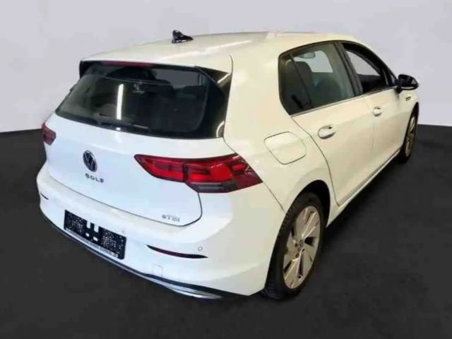 Volkswagen Golf 1.5 eTSI DSG Golf VIII Style