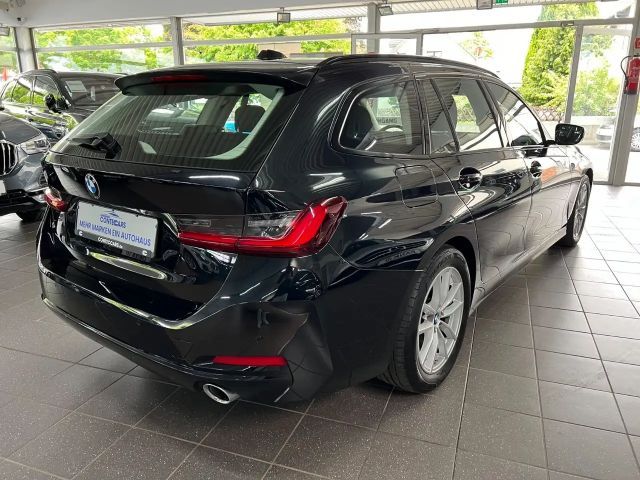 BMW 318 318d Touring
