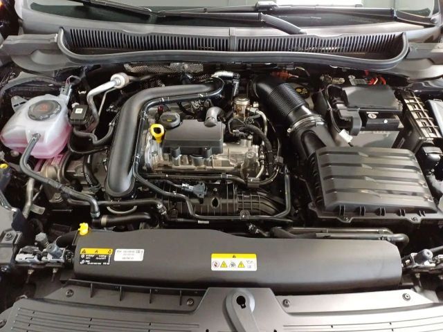 Volkswagen Taigo 1.0 TSI DSG Style