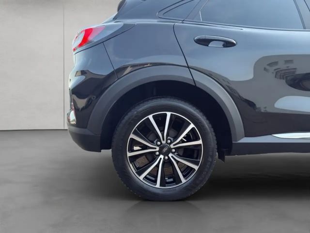 Ford Puma EcoBoost Titanium