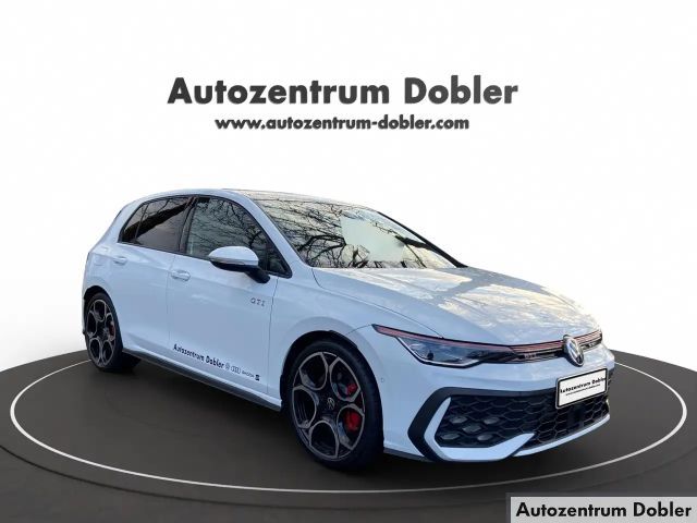 Volkswagen Golf 2.0 TSI DSG GTI