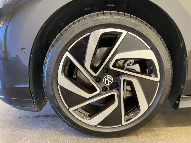 Volkswagen ID.7 4Motion GTX Tourer