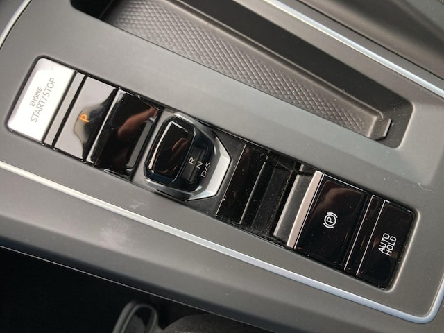 Volkswagen Golf 1.5 TSI DSG Life Variant