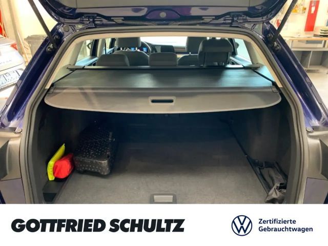 Volkswagen Golf DSG Golf VIII Life Variant