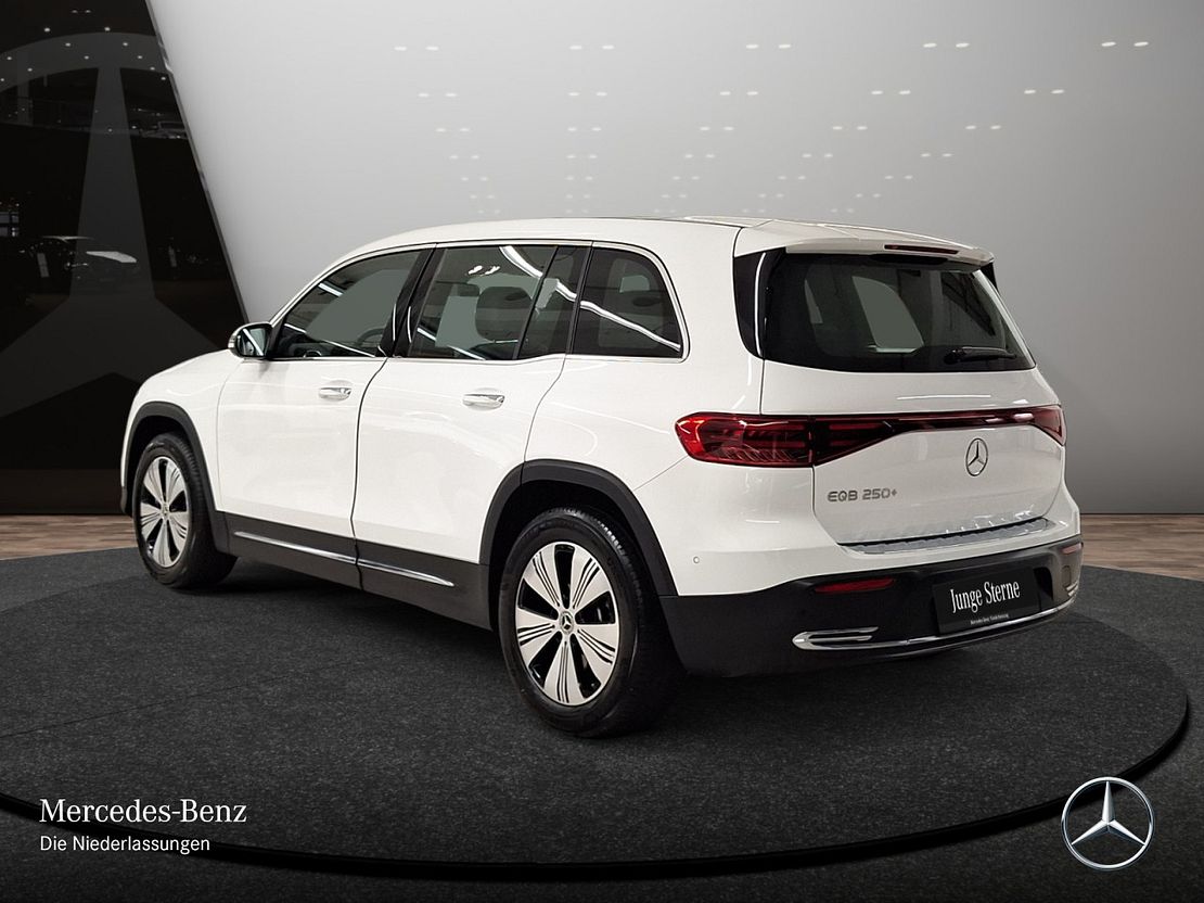 Mercedes-Benz EQB 250
