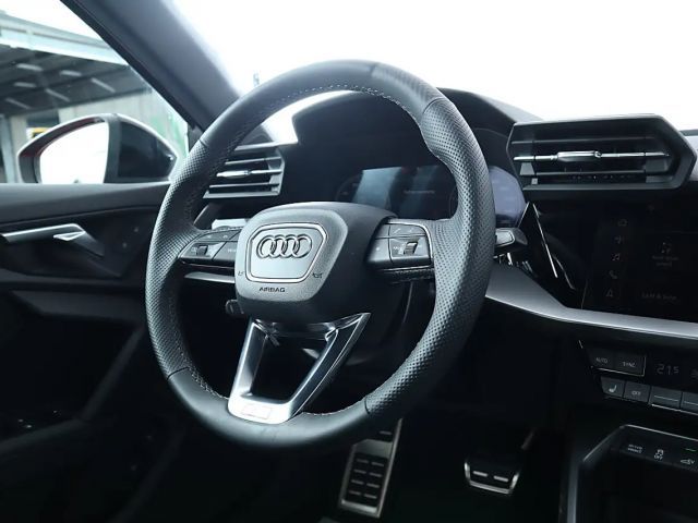 Audi A3 45 TFSI Hybride S-Line Sedan
