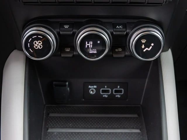 Renault Captur E-Tech Hybrid