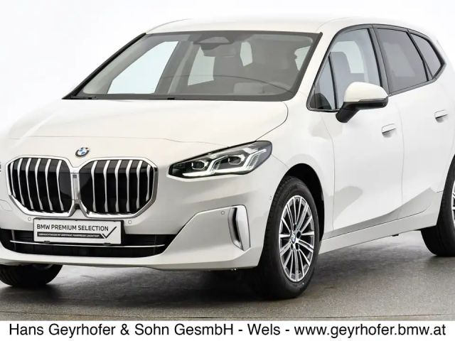 BMW 218 218d Active Tourer Luxury Line Sedan