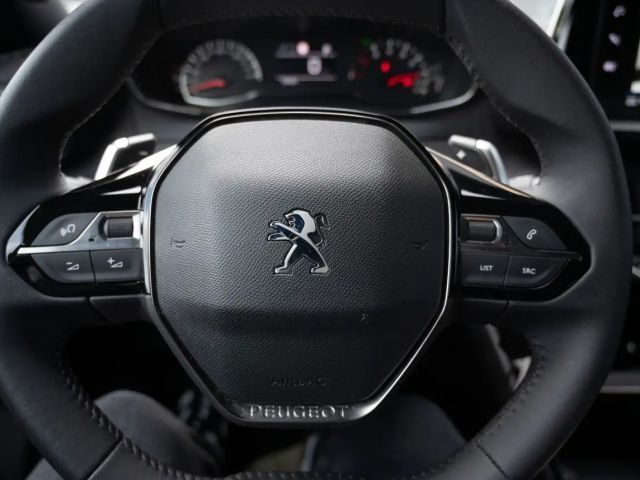 Peugeot 2008 Allure Pack EAT8 PureTech