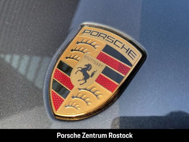 Porsche Taycan 4 Cross Turismo