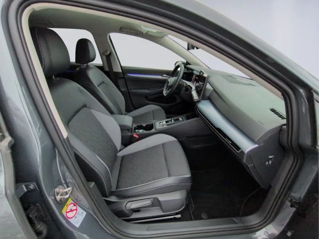 Volkswagen Golf 1.5 eTSI DSG Golf VIII Variant