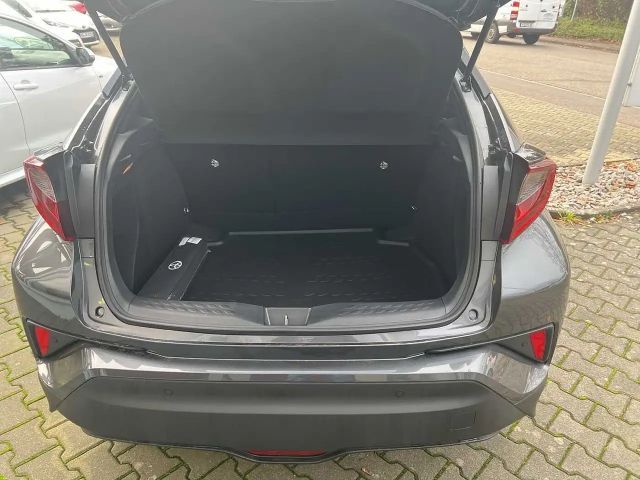 Toyota C-HR Hybride Team D