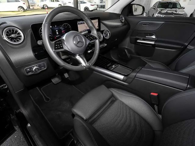 Mercedes-Benz GLA 180 Progressive