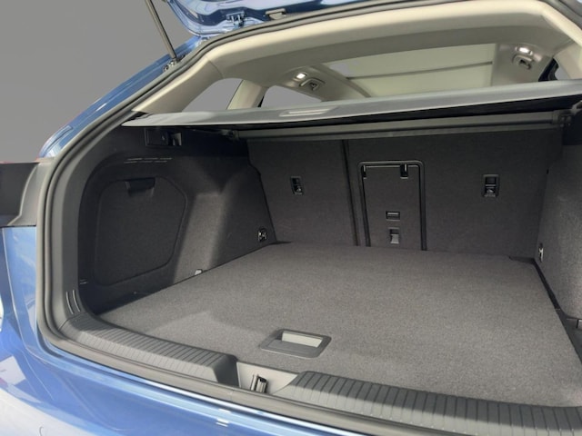 Volkswagen Golf 1.5 TSI Life Variant