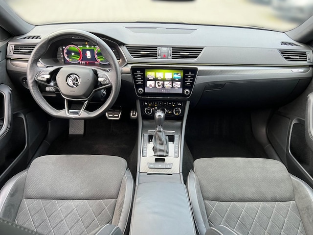 Skoda Superb 4x4 Combi Sportline