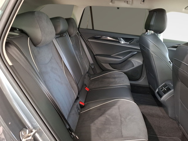 Volkswagen Passat Business eHybrid