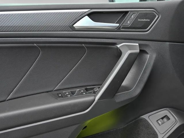 Volkswagen Tiguan 4Motion Allspace DSG R-Line