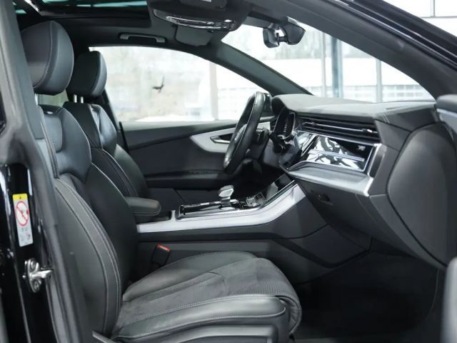 Audi Q8 50 TDI Quattro S-Line