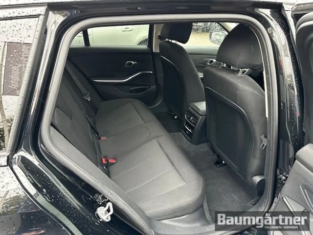 BMW 318 318i Touring