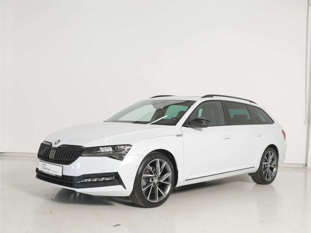 Skoda Superb 2.0 TSI Combi Sportline
