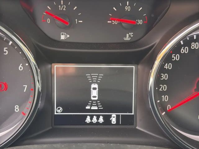 Opel Astra 1.2 Turbo Edition