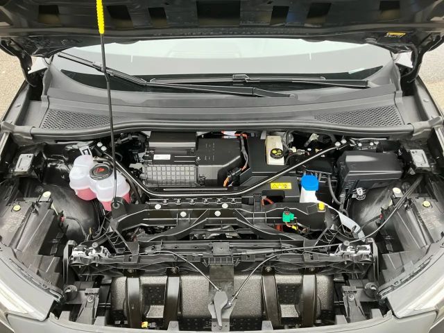 Audi Q4 e-tron 45 / Navi+, Standklima, LED, RFK, WP