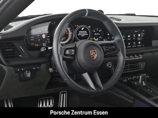 Porsche 992 4 Coupé GTS S Targa