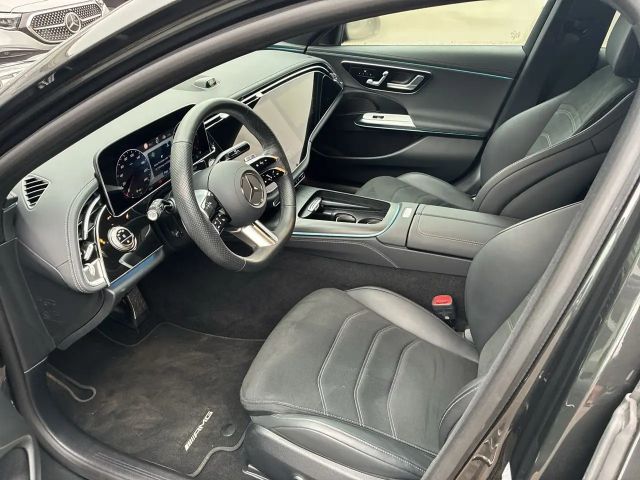 Mercedes-Benz E 220 4MATIC E 220 d Sedan