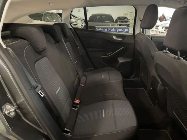 Ford Focus Active Wagon