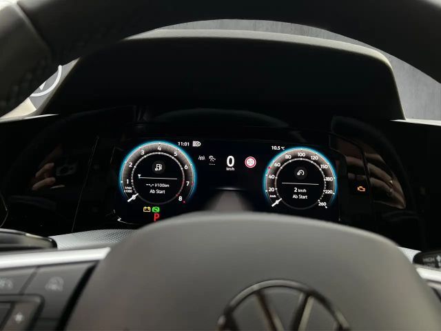 Volkswagen Golf 1.5 eTSI DSG Golf VIII