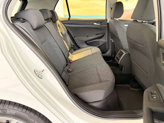 Volkswagen Golf 1.0 TSI Life