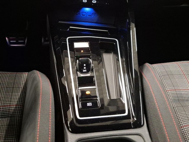 Volkswagen Golf 2.0 TSI DSG GTI