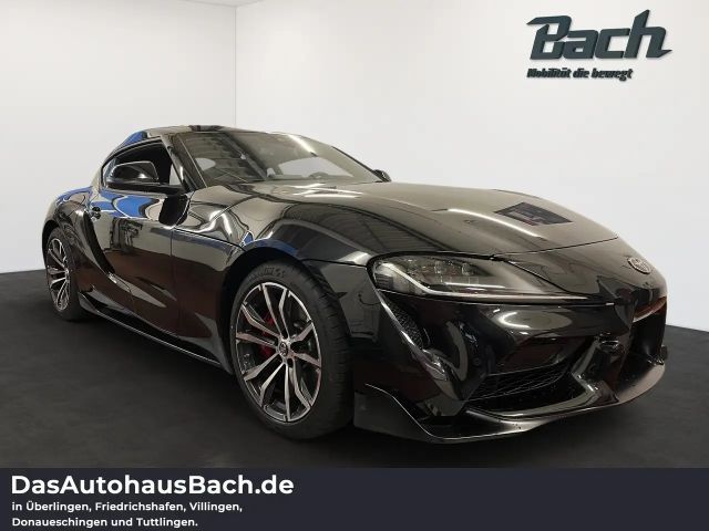 Toyota Supra Dynamic