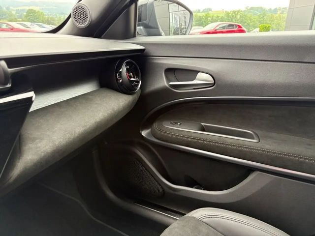 Alfa Romeo Junior Ibrida