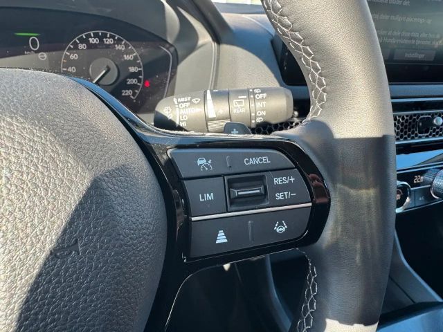 Honda Civic Elegance e:HEV