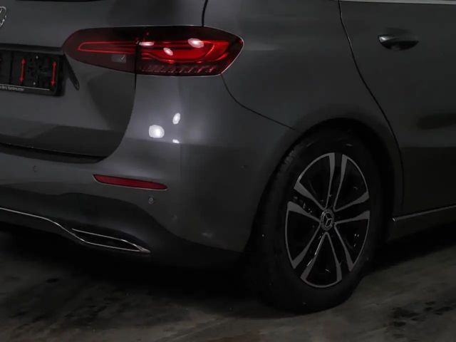 Mercedes-Benz B 200 Progressive