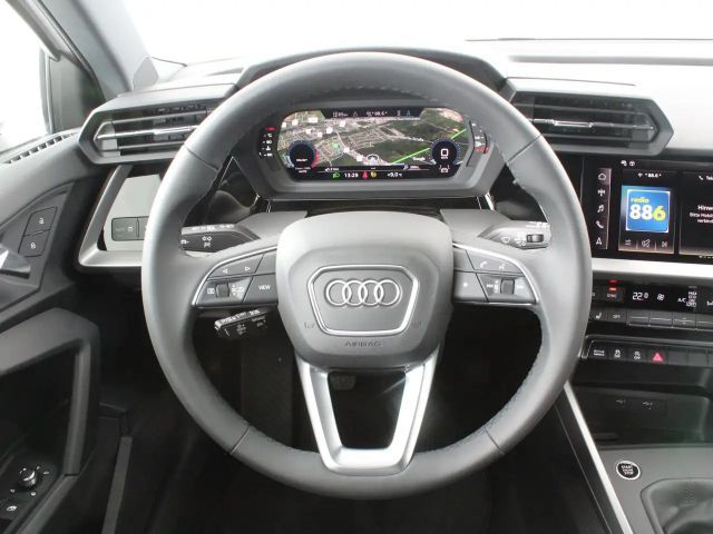 Audi A3 30 TFSI Sedan